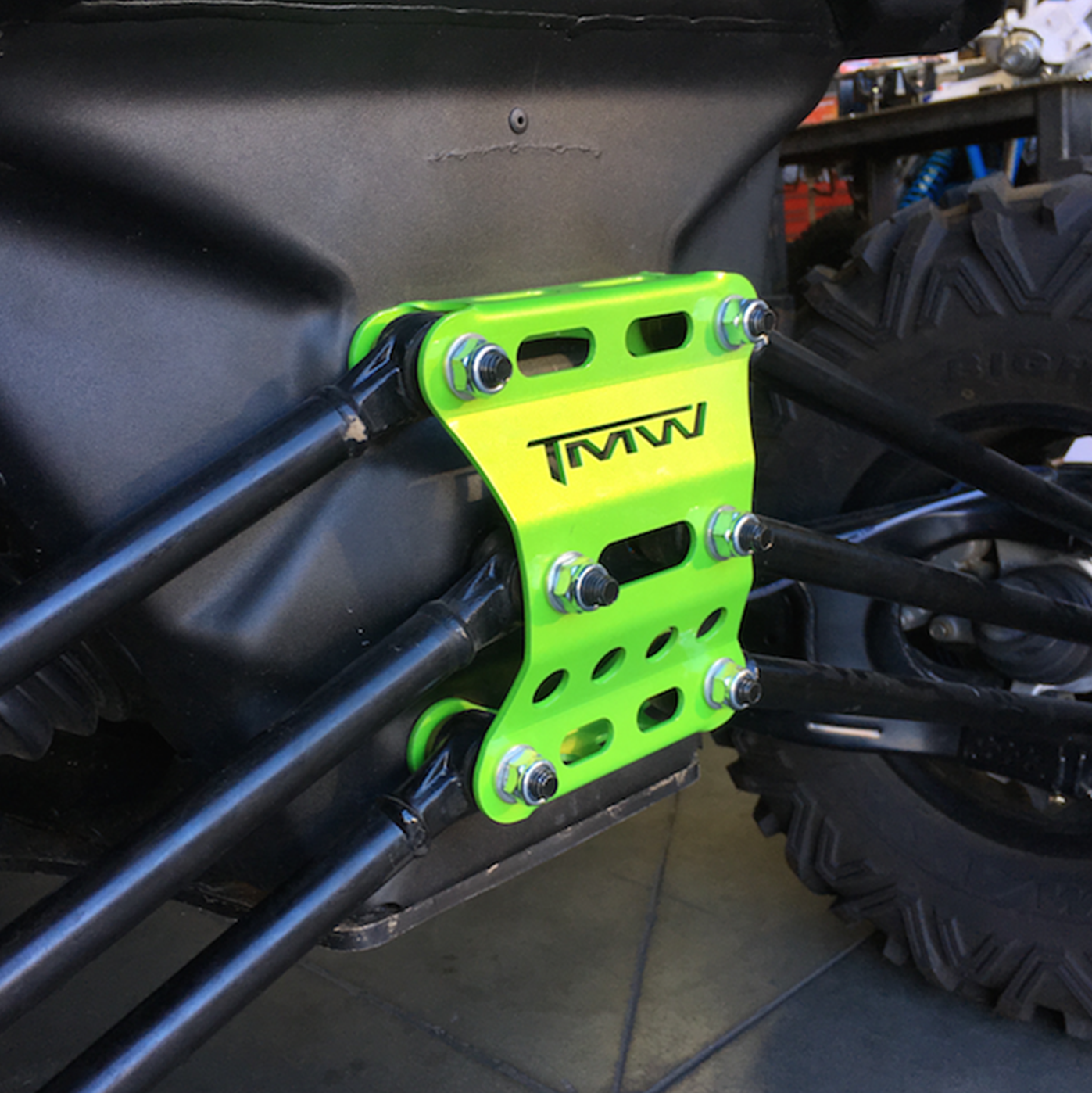 TMW OFFROAD X3 Rear Radius Rod Gusset Plate